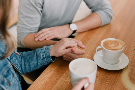 5 Ways To Genuinely Connect With Others
